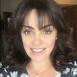 Meet your Posher, Christie